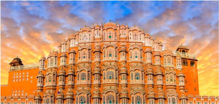Jaipur Tour: The Famous Forts and Palaces of the Pink City of India ...